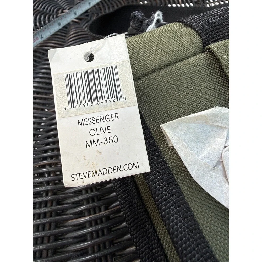 Steve Madden Barnett Avenue Messenger Bag Mens Large Olive Green Workwear MM-350
